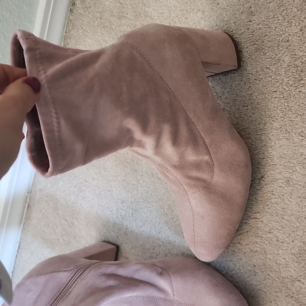 JustFab Aria Block Heeled Ankle Bootie. Women's size 8, Blush.